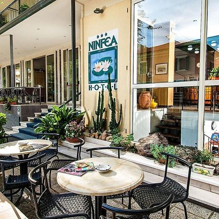 Hotel Ninfea Каттоліка Екстер'єр фото