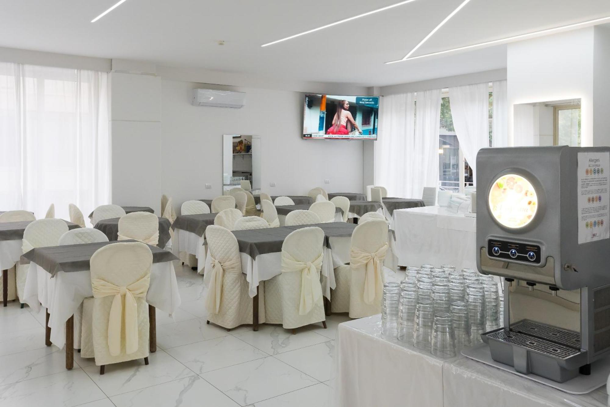 Hotel Ninfea Каттоліка Екстер'єр фото