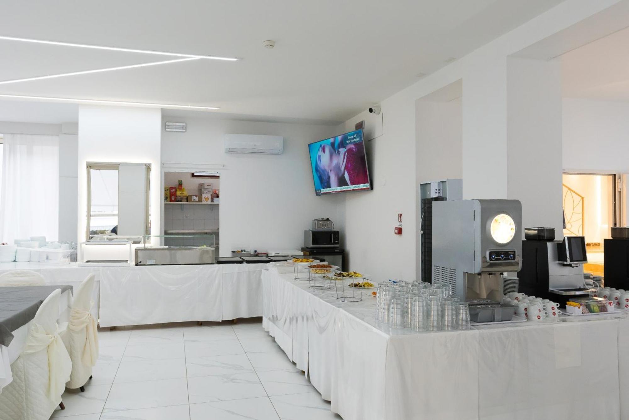 Hotel Ninfea Каттоліка Екстер'єр фото